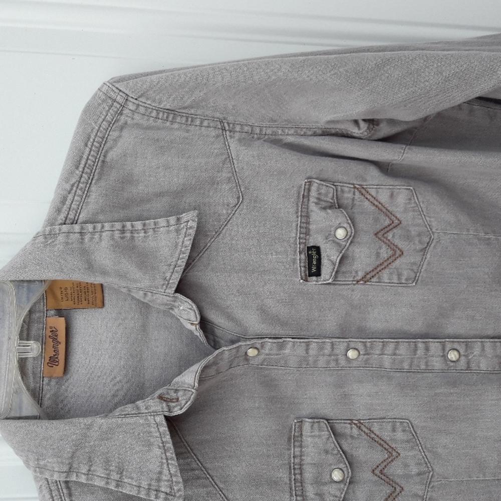 Women's Wrangler Shirt Gray Denim Large - Picture 6 of 12
